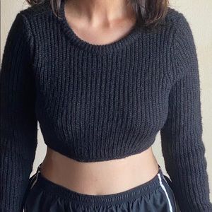 Black crop top